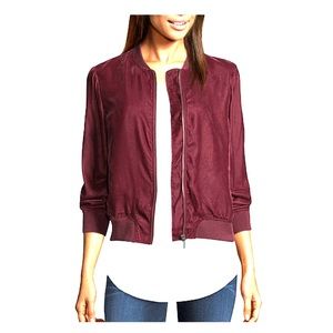 Ana velvet bomber